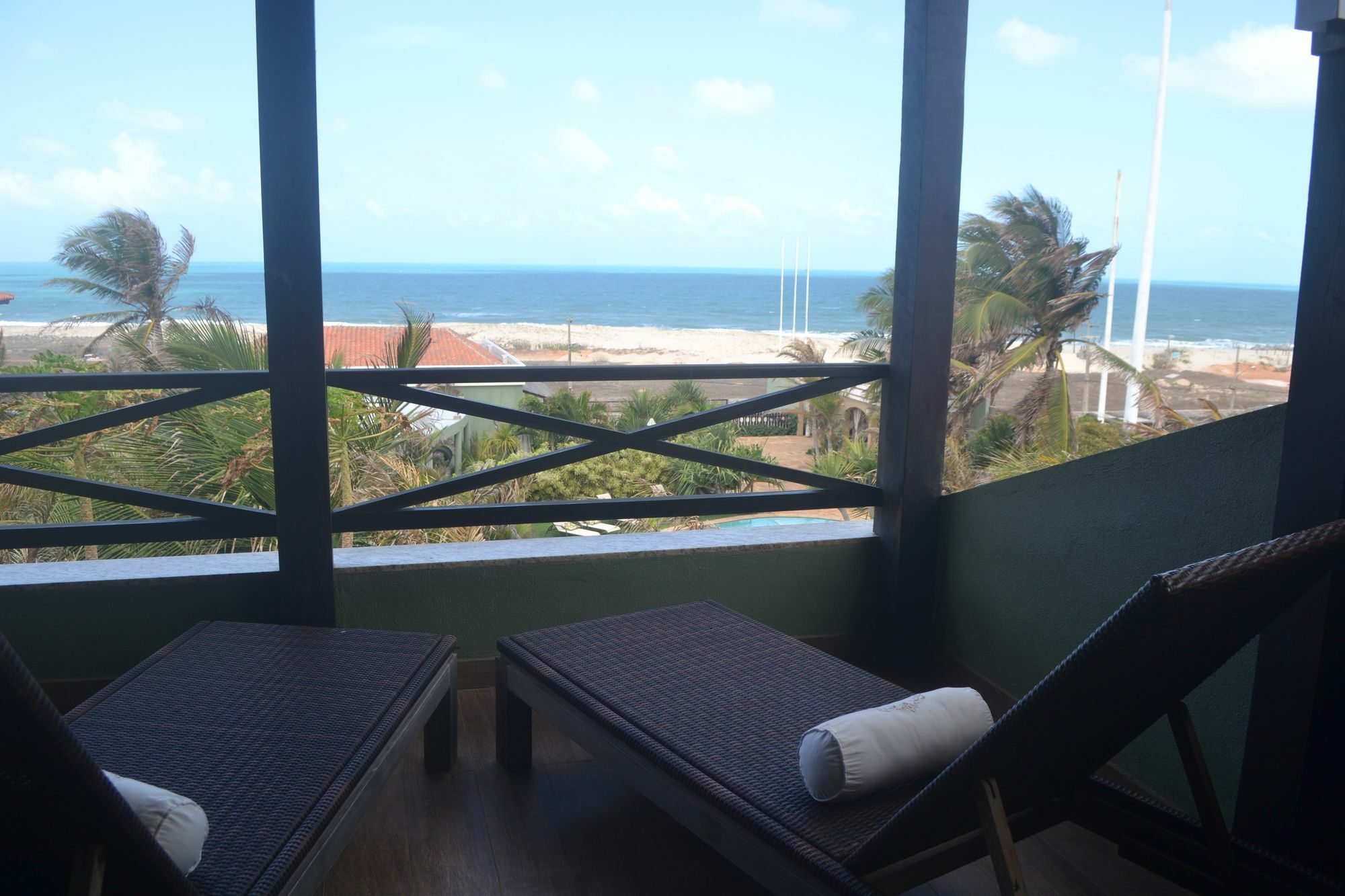Lara Hotel Aquiraz Exteriör bild
